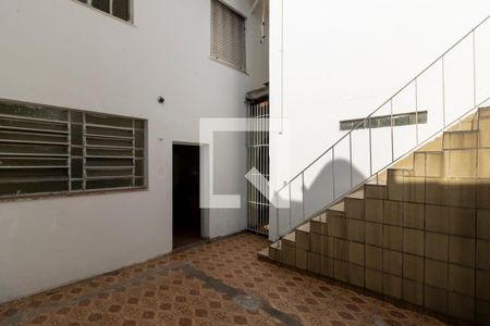 Casa à venda com 180m², 3 quartos e 4 vagas Casa à venda com 180m², 3 quartos e 4 vagasÁrea Externa