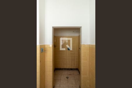 Casa à venda com 180m², 3 quartos e 4 vagas Casa à venda com 180m², 3 quartos e 4 vagasBanheiro