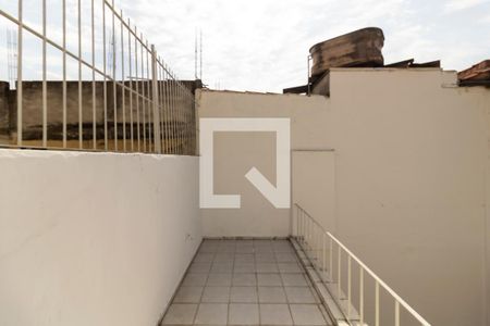 Casa à venda com 180m², 3 quartos e 4 vagas Casa à venda com 180m², 3 quartos e 4 vagasÁrea Externa