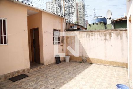 Casa à venda com 200m², 4 quartos e 2 vagasQuintal
