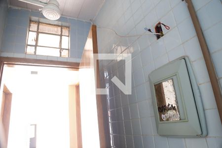 Casa à venda com 200m², 4 quartos e 2 vagasBanheiro de serviço