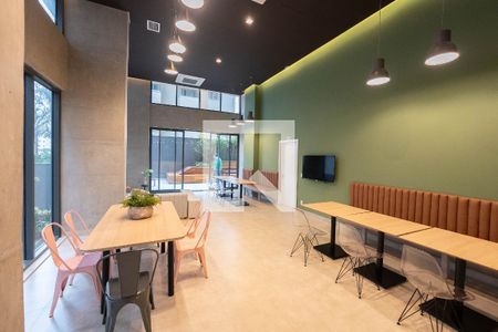 Studio para alugar com 25m², 1 quarto e sem vagaÁrea comum - Salão de festas