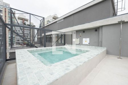 Studio para alugar com 25m², 1 quarto e sem vagaÁrea comum - Piscina