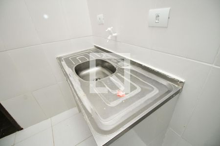 Casa para alugar com 55m², 1 quarto e 1 vagaÁrea de Serviço