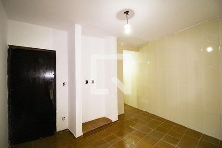 Quarto  de casa para alugar com 1 quarto, 55m² em Cupecê, São Paulo