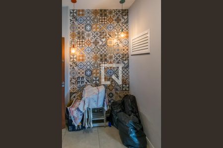 Sala  de casa à venda com 2 quartos, 128m² em Brás de Pina, Rio de Janeiro