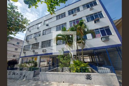 Apartamento para alugar com 100m², 2 quartos e 1 vagaFachada do Prédio 