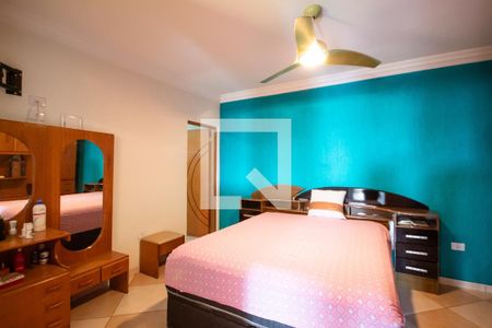 Suíte de casa à venda com 3 quartos, 180m² em Bandeiras, Osasco