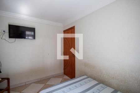 Casa à venda com 180m², 3 quartos e 4 vagas Casa à venda com 180m², 3 quartos e 4 vagasQuarto 2