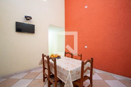 Casa à venda com 180m², 3 quartos e 4 vagas Casa à venda com 180m², 3 quartos e 4 vagasÁrea de Serviço