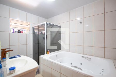 Banheiro da Suíte de casa à venda com 3 quartos, 180m² em Bandeiras, Osasco