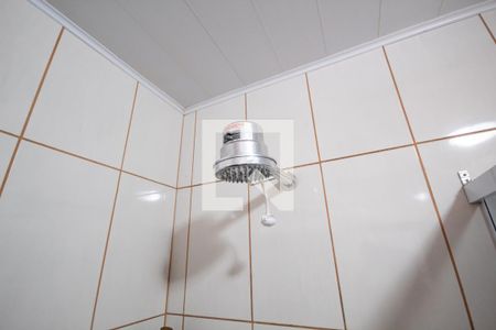 Casa à venda com 180m², 3 quartos e 4 vagas Casa à venda com 180m², 3 quartos e 4 vagasBanheiro da Suíte