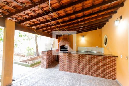 Casa à venda com 273m², 3 quartos e 3 vagasChurrasqueira