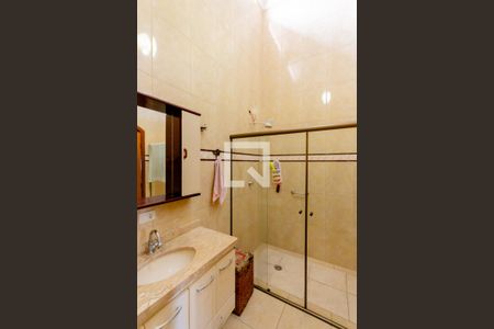 Casa à venda com 273m², 3 quartos e 3 vagasBanheiro da Suíte 1