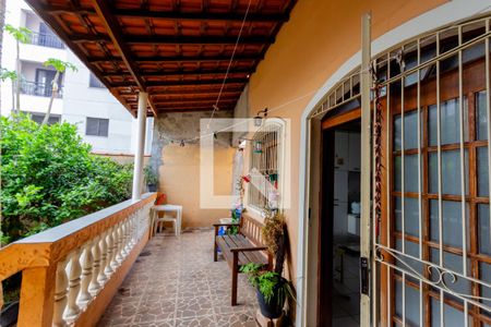 Casa à venda com 273m², 3 quartos e 3 vagasQuintal