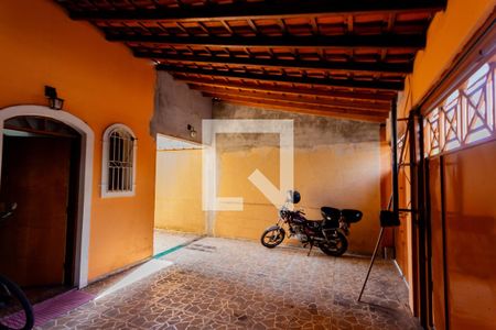 Casa à venda com 273m², 3 quartos e 3 vagasGaragem