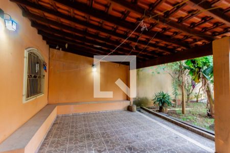 Casa à venda com 273m², 3 quartos e 3 vagasChurrasqueira