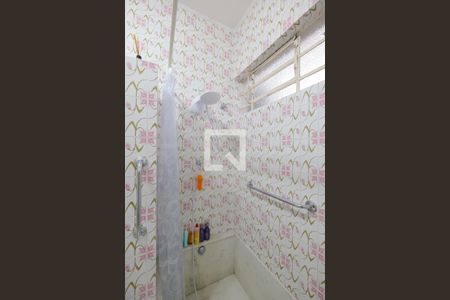 Casa à venda com 227m², 3 quartos e 2 vagasBanheiro 2