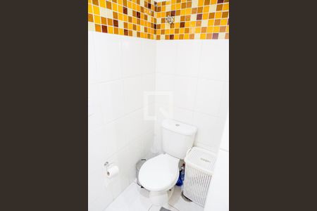 Apartamento para alugar com 63m², 3 quartos e 1 vaga Apartamento para alugar com 63m², 3 quartos e 1 vagaBanheiro