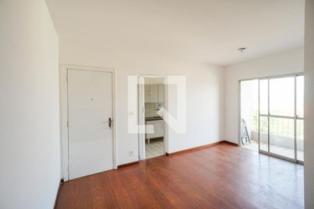 Sala de apartamento para alugar com 3 quartos, 68m² em Vila Carrao, São Paulo