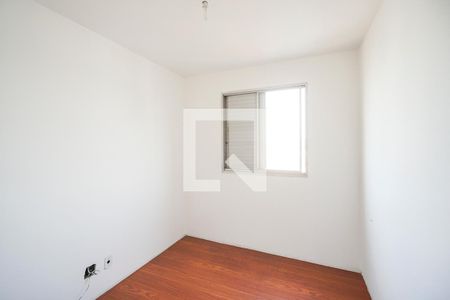 Quarto 01 de apartamento para alugar com 3 quartos, 68m² em Vila Carrao, São Paulo