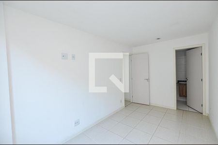Quarto 2 de apartamento à venda com 2 quartos, 69m² em Pendotiba, Niterói