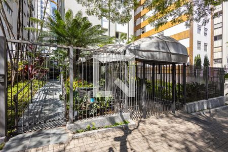 Apartamento para alugar com 170m², 3 quartos e 2 vagasFachada