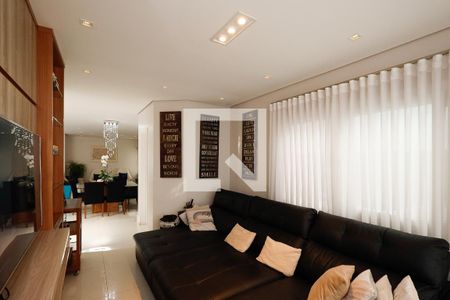 Sala de TV de casa de condomínio para alugar com 4 quartos, 450m² em Tucuruvi, São Paulo