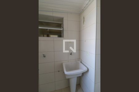 Apartamento para alugar com 77m², 3 quartos e 1 vaga Apartamento para alugar com 77m², 3 quartos e 1 vagaCozinha e Área de Serviço