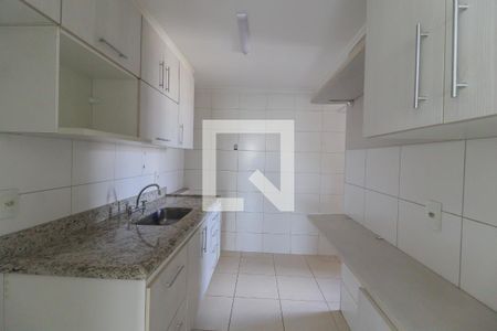 Apartamento para alugar com 77m², 3 quartos e 1 vaga Apartamento para alugar com 77m², 3 quartos e 1 vagaCozinha e Área de Serviço