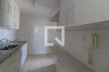 Apartamento para alugar com 77m², 3 quartos e 1 vaga Apartamento para alugar com 77m², 3 quartos e 1 vagaCozinha e Área de Serviço