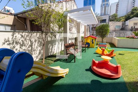 Apartamento à venda com 63m², 2 quartos e 2 vagas Apartamento à venda com 63m², 2 quartos e 2 vagasÁrea comum - Playground