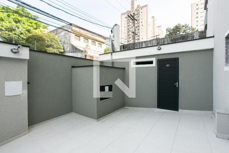 Apartamento à venda com 32m², 1 quarto e sem vagaÁrea comum