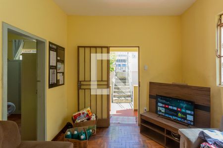 Sala de casa à venda com 3 quartos, 100m² em Ipiranga, Belo Horizonte