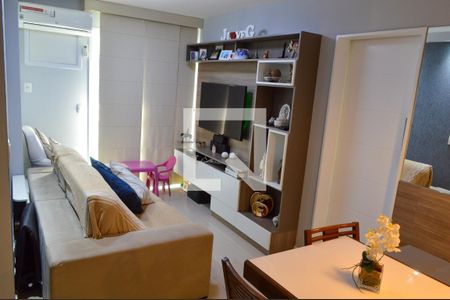 Sala  de apartamento à venda com 2 quartos, 65m² em Pechincha, Rio de Janeiro