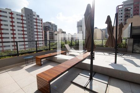 Apartamento à venda com 44m², 1 quarto e 1 vagaPiscina 1