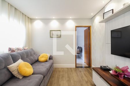 Sala  de casa à venda com 3 quartos, 170m² em Vila Fernandes, São Paulo