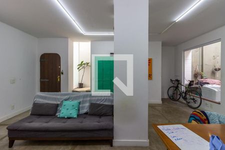 Casa à venda com 1 quarto, 82m² em Pinheiros, São Paulo