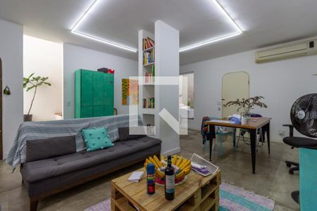 Casa à venda com 1 quarto, 82m² em Pinheiros, São Paulo