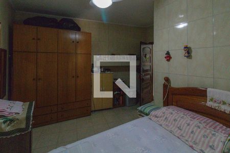 Casa à venda com 270m², 4 quartos e 3 vagasQuarto 4