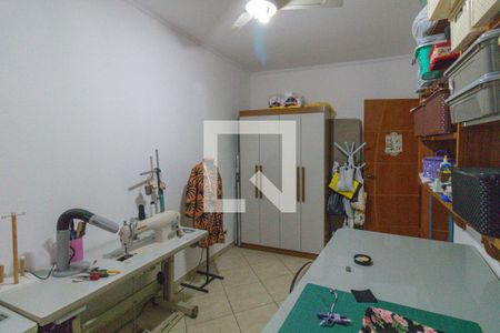 Casa à venda com 270m², 4 quartos e 3 vagasQuarto 2