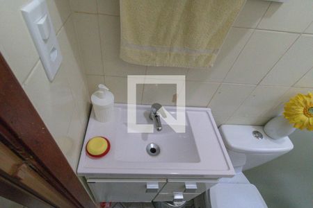 Casa à venda com 270m², 4 quartos e 3 vagasBanheiro 4