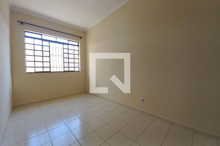 Sala de apartamento à venda com 2 quartos, 60m² em Jardim dos Oliveiras, Campinas