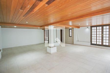 Casa para alugar com 450m², 5 quartos e 4 vagasÁrea comum - Salão de festas