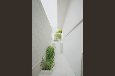 Casa para alugar com 450m², 5 quartos e 4 vagasCorredor Lateral