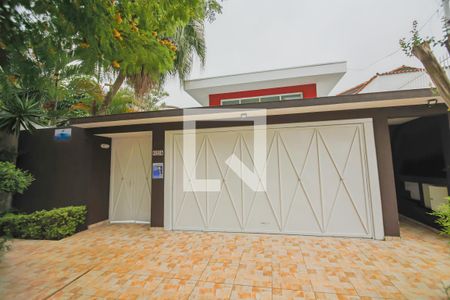 Casa para alugar com 450m², 5 quartos e 4 vagasFachada Casa