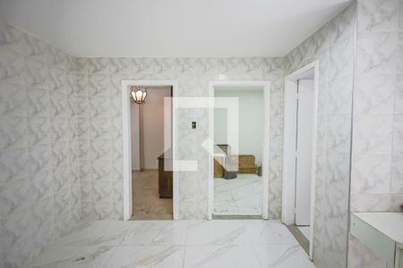 Casa para alugar com 450m², 5 quartos e 4 vagasLavanderia