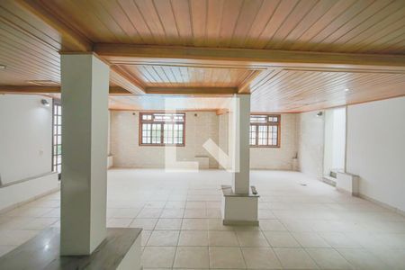 Casa para alugar com 450m², 5 quartos e 4 vagasÁrea comum - Salão de festas