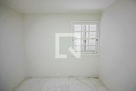 Casa para alugar com 450m², 5 quartos e 4 vagasQuarto - Suite 5 - Serviço