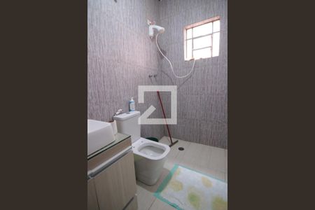 Casa à venda com 125m², 2 quartos e 1 vagaBanheiro